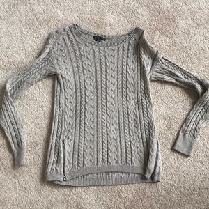 American Eagle Tan Sweater